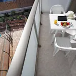 Strelitzias Апартаменти