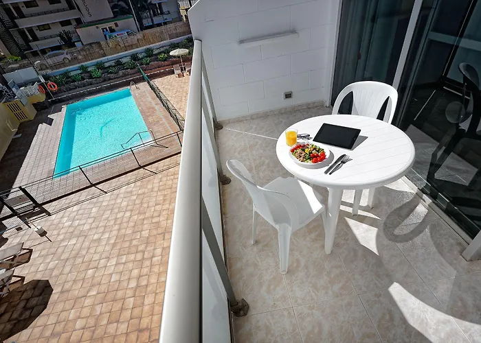 Strelitzias Apartman