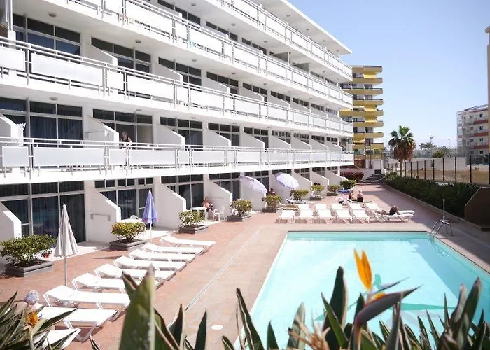 Strelitzias Apartman