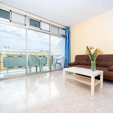 Apartment Strelitzias
