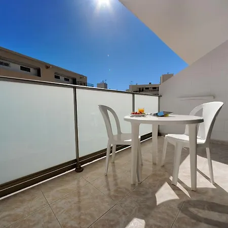 Apartment Strelitzias