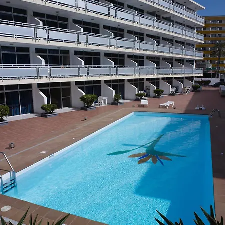 Apartment Strelitzias *