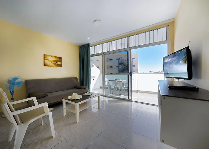 Strelitzias Плайя-дель-Инглес