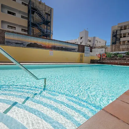 Strelitzias Appartement *