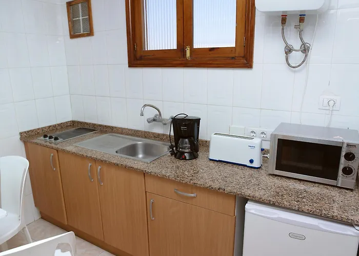 Strelitzias Apartman *